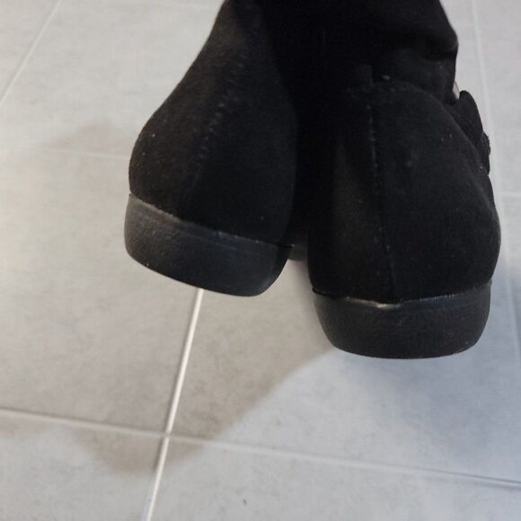 So Authentic American Heritage Womens 200756 Black Flat Ankle Booties Size 6M - Picture 6 of 9